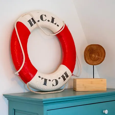 8 Persons Waterfront Villa