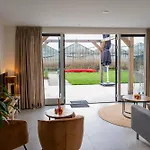 Villa 8 Persons Waterfront Tulpenacker