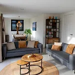 Villa 8 Persons Waterfront Tulpenacker Roelofarendsveen