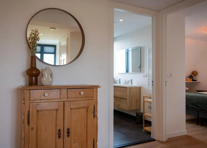 8 Persons Waterfront Tulpenacker Villa *